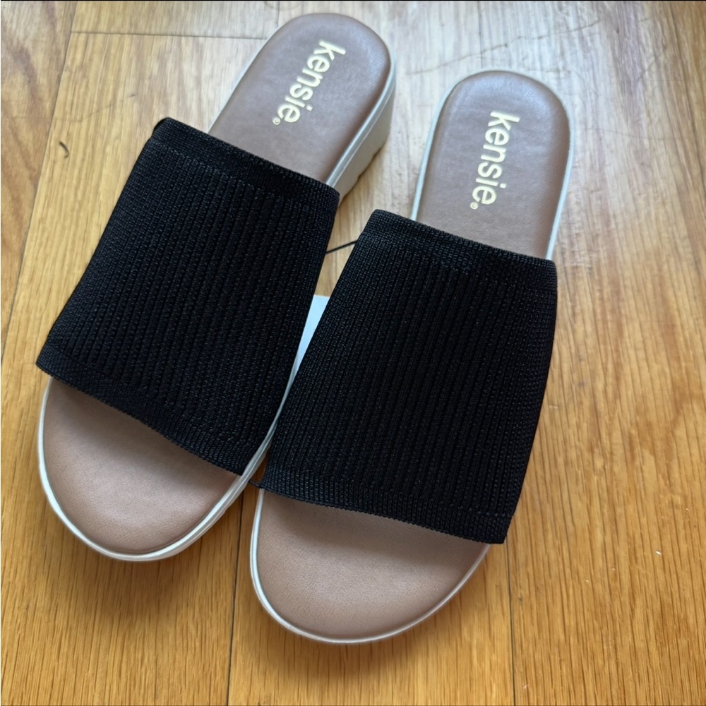 Kensie Women's black Slide Sandals, 6